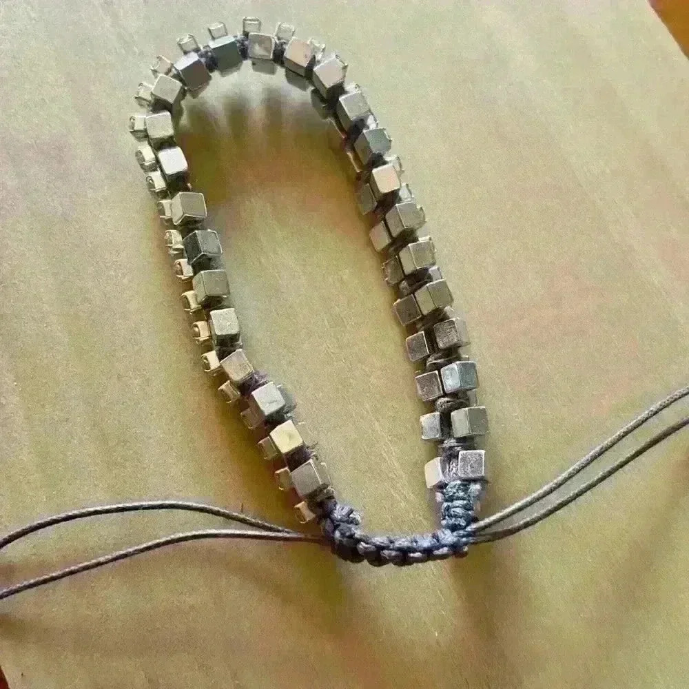 adjustable twine silver and gem bracelet - Picture 9 of 11